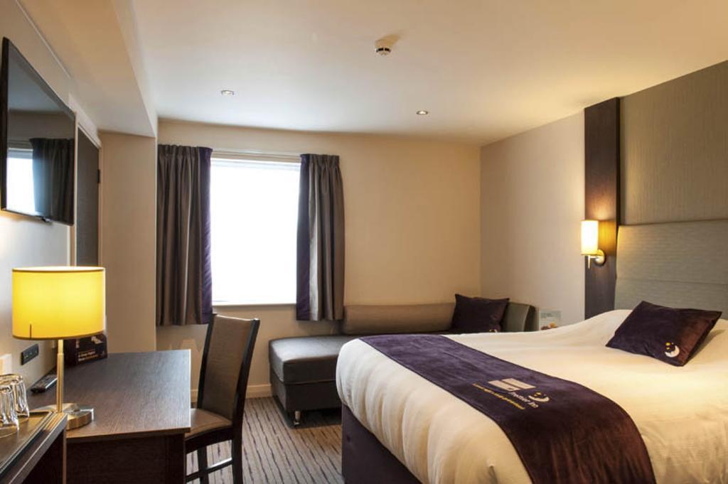 Premier Inn Glasgow - Bellshill Motherwell Ngoại thất bức ảnh