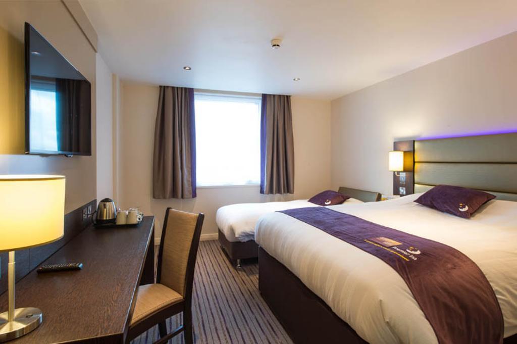 Premier Inn Glasgow - Bellshill Motherwell Phòng bức ảnh